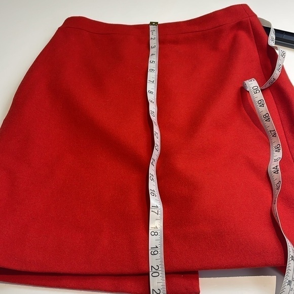 J Crew Factory Pencil skirt in double-serge wool red - Picture 7 of 8